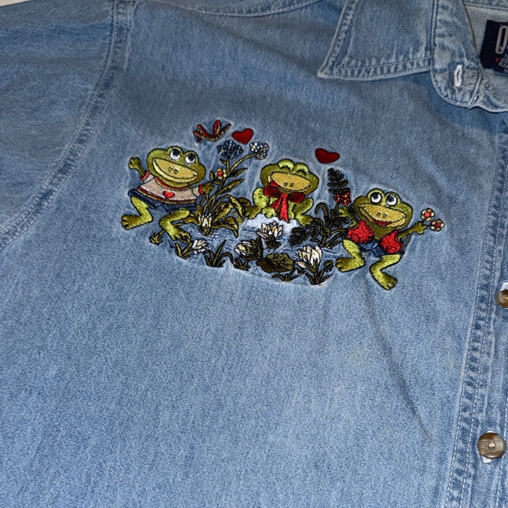 Light Blue Frog Embroidered Denim Shirt Cotton size 20 - Picture 4 of 9
